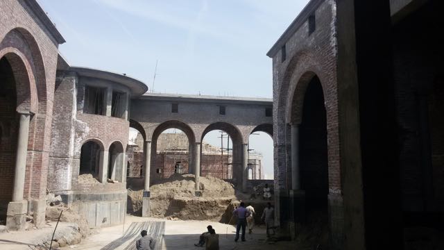 View of Homes Pool Courtyard